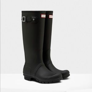 AMELIA'S BOOTS